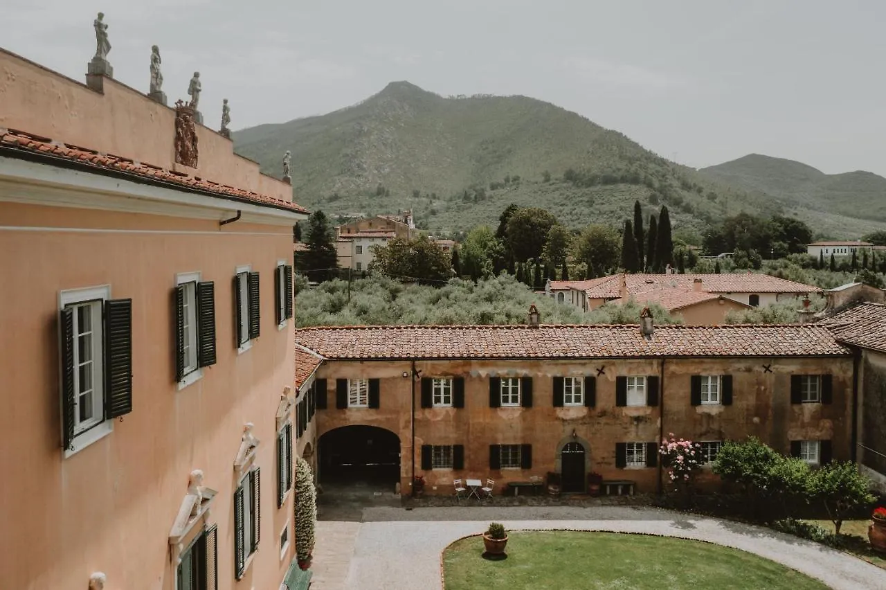 Agriturismo Villa Rosselmini Calci Κατάλυμα σε φάρμα