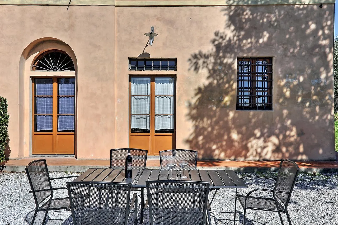 Κατάλυμα σε φάρμα Agriturismo Villa Rosselmini Calci